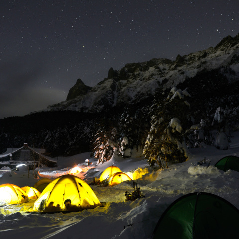 八ヶ岳横岳西壁と星空