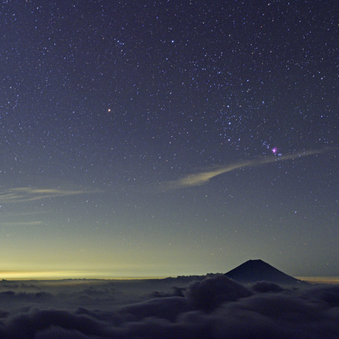 富士山とオリオン座