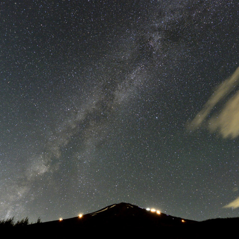 富士山と夏の銀河