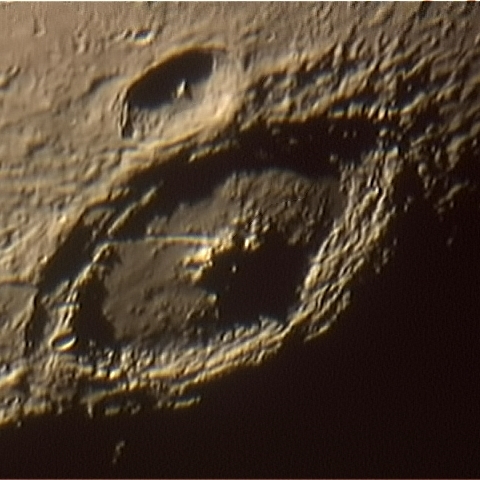 月面（ペタヴィウス）