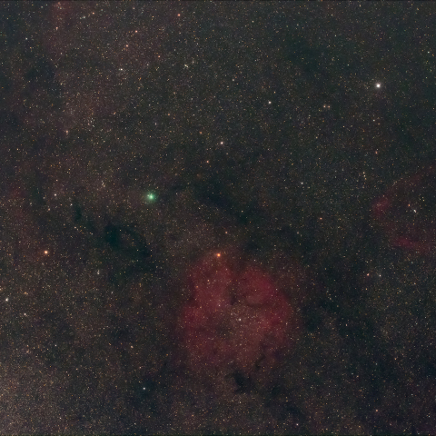 8/30のジャック彗星とケフェウス座の散光星雲