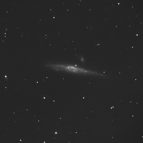 りょうけん座 棒渦巻銀河