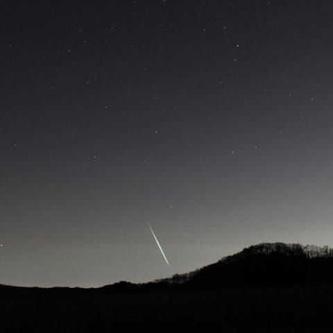 ラブジョイ彗星と流星