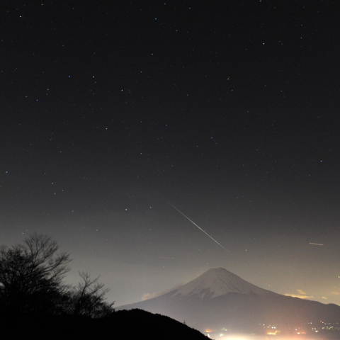 富士に降る双子座流星