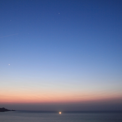 川尻岬の夕景とISS