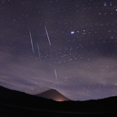 富士山とふたご座流星群その2