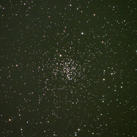 かに座の散開星団M67