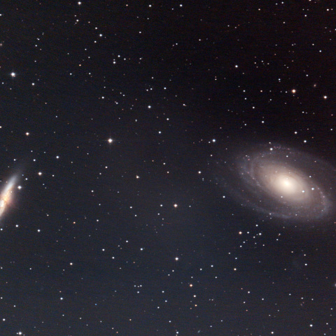 M81と M82