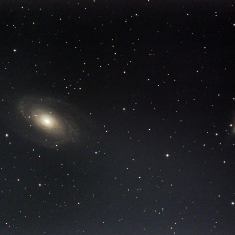 M81とM82