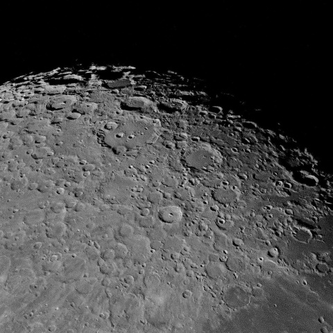 月面 2024年4月19日