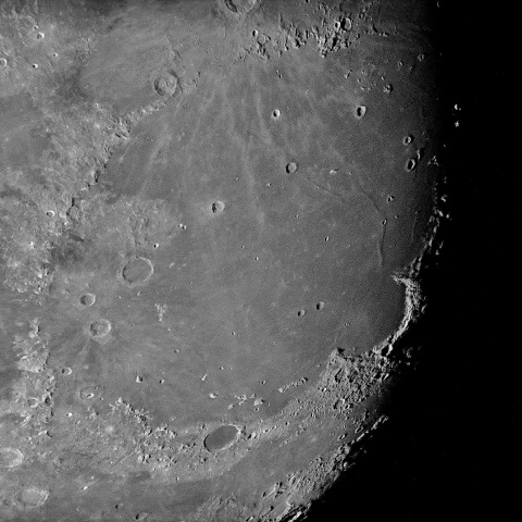 月面 2024年4月19日