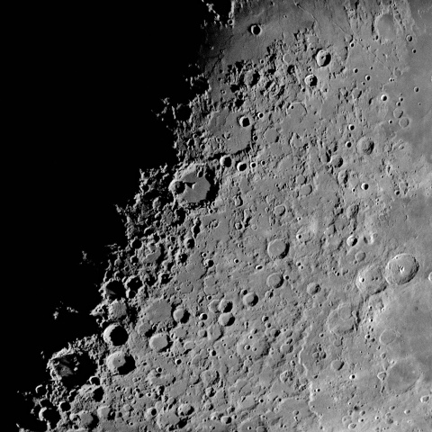 月面 2024年12月8日