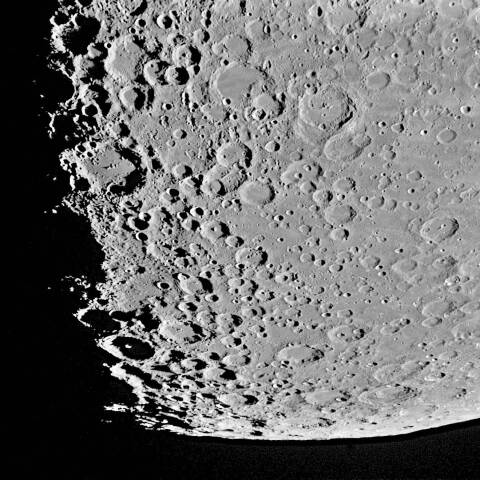 月面 2025年2月7日