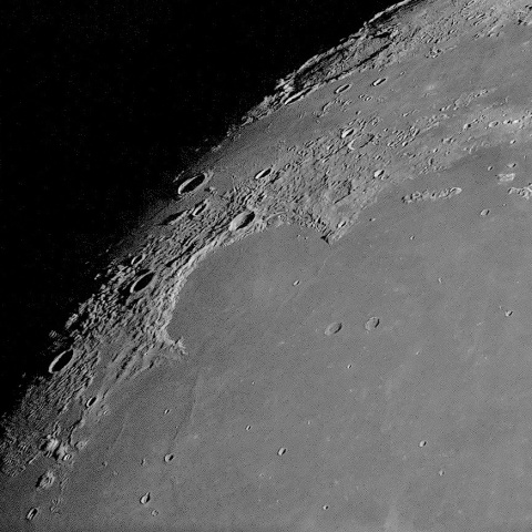 月面 2025年2月9日