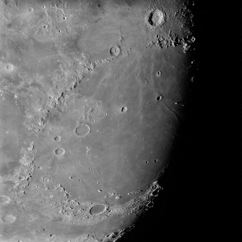 月面 2025年3月9日