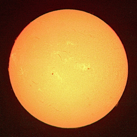 太陽 2025年4月4日