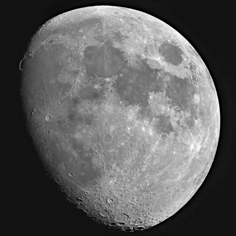 宵月 2025年4月8日