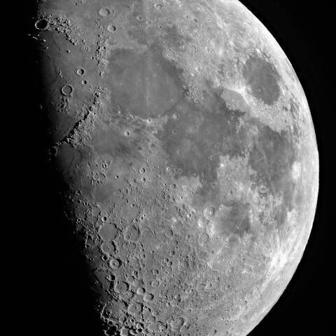 九夜月 2025年8月2日