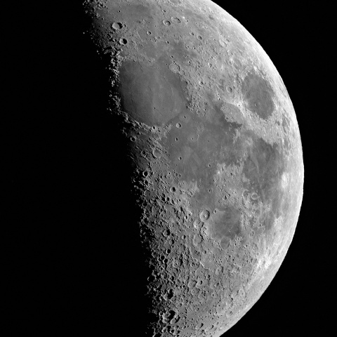 弓張月 2025年8月30日