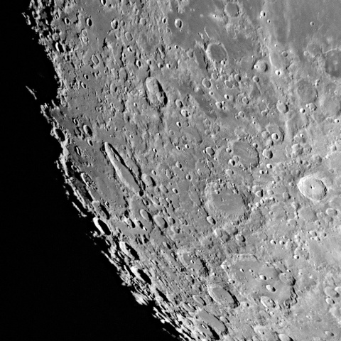 月面 2025年11月2日