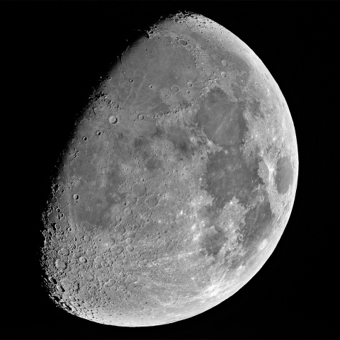 宵月 2025年11月30日