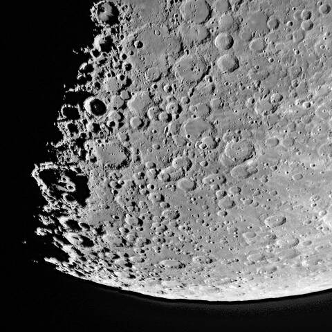 月面 2025年12月28日