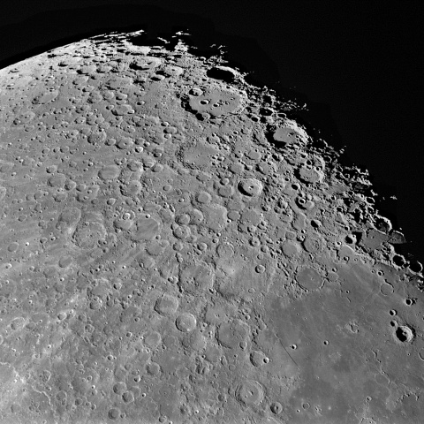 月面 2026‎年3月28‎日