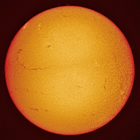 太陽 2026‎年4月8日