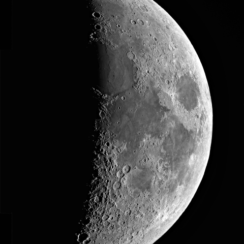 夕月 2026‎年10月17日