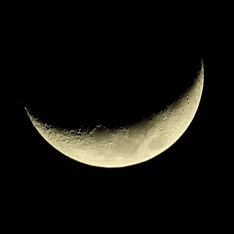 月齢4.2 2019年5月9日