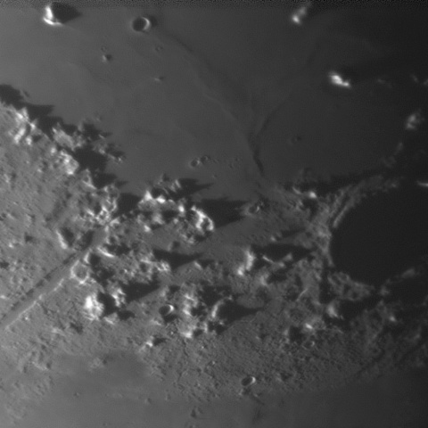 月 2019年4月13日