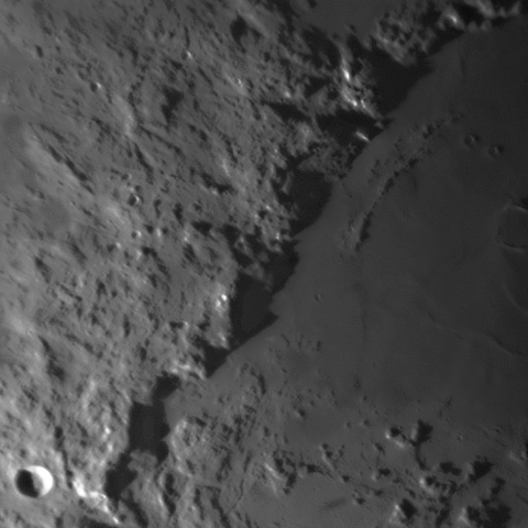 月 2019年4月13日