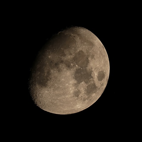 月齢10.4 2019年10月9日