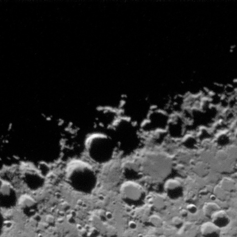 月面X 2020年2月1日