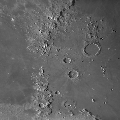 月面 2020年4月2日