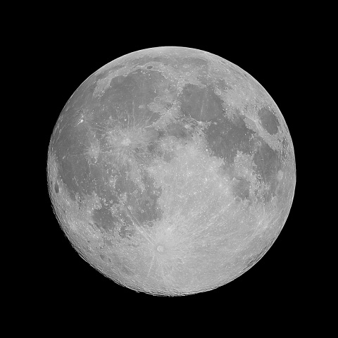 スーパームーン 2020年4月8日