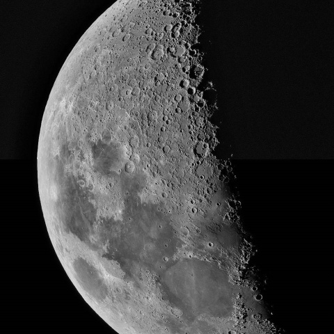 月 2020年4月30日