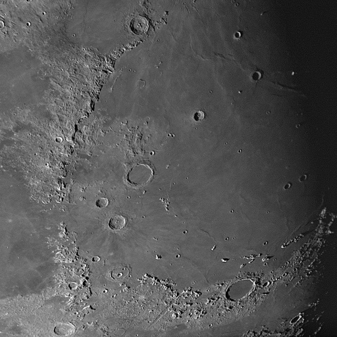 月面 2020年5月2日