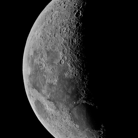 月 2020年4月29日