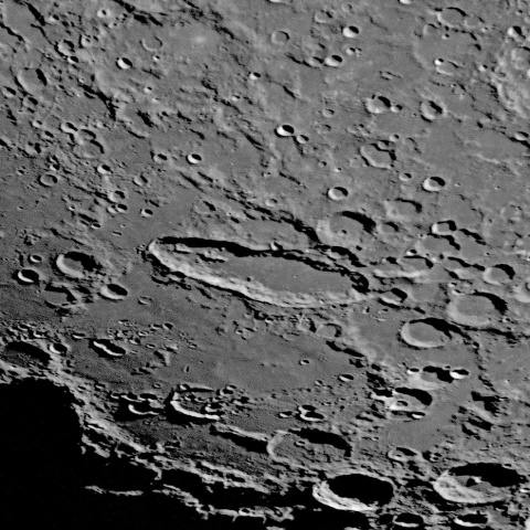 月面 2021年3月25日