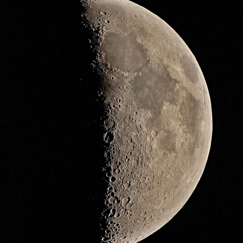 宵月 2021年4月19日