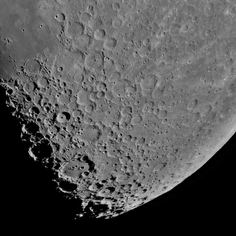 月面 2021年4月21日