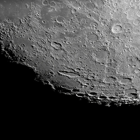 月面 2021年5月23日