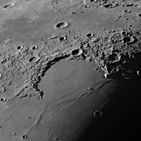 月面 2021年8月3日