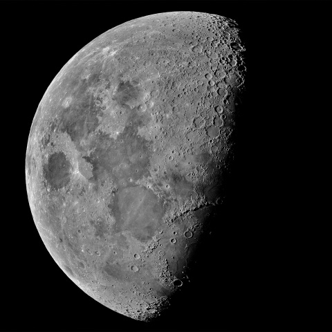 九夜月 2021年10月14日