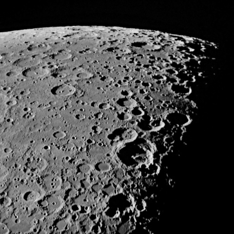 月面 2021年11月11日