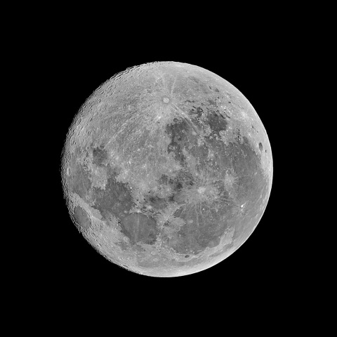 立待月 2021年12月20日