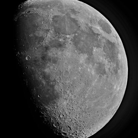 宵月 2022年4月11日