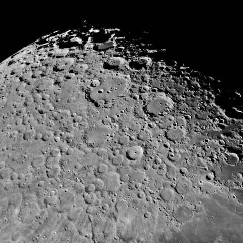 月面 2022年5月11日