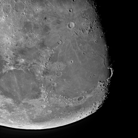 月面 2022年5月11日